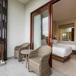 Cove Tevana