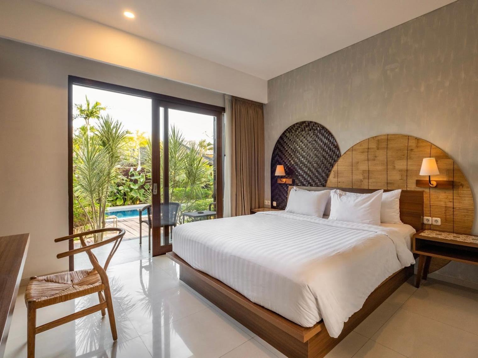 Cove Tevana 4*